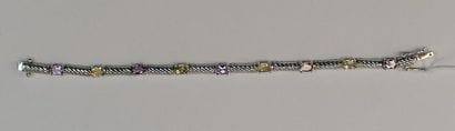 Silver line bracelet decorated with 5 oval...
