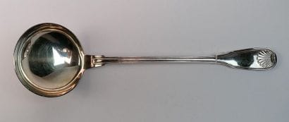 Silver plated metal ladle model net, shell....