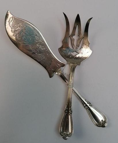 Minerve hallmarked silver fish service, openwork...