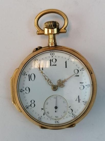 Gusset watch in yellow gold, monogrammed...