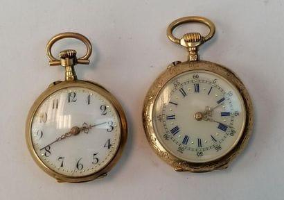 2 neck watches in yellow gold. PB: 34,64...