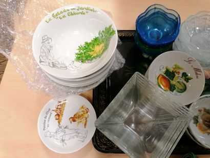 Cardboard cpt dishes including porcelain...
