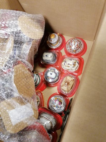 Cardboard cpt collection of miniature tureens...