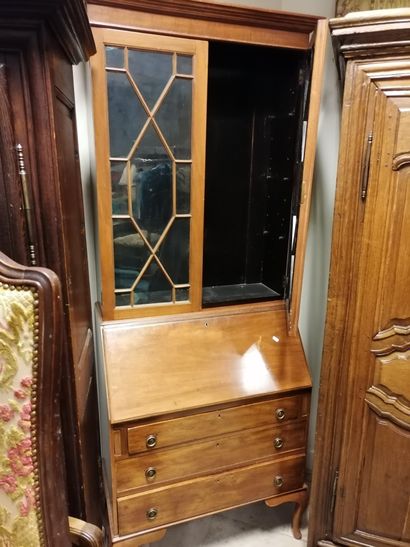 Mahogany display cabinet, English style