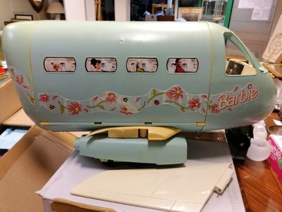 IMPORTANT SET OF BARBIE DOLLS AND VARIOUS...