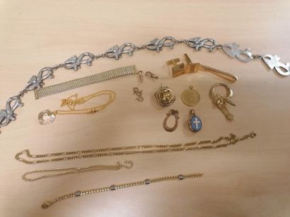 Lot of costume jewelry semi-rigid silver...