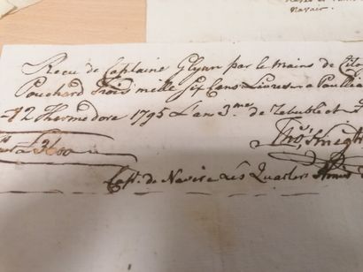 3 vieux papiers dont reçus, datés 1789 ou...