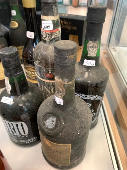LOT OF 4 BT CPT: 1 Fine Tawny Port, 1 Kento...
