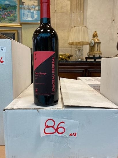 12 bt chateau Pérreal 2015 