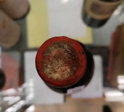 1 bt Chateau Latour 1957 Pauillac (label...