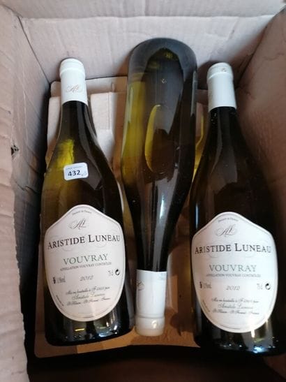 12 bt Vouvray 2012 Aristide Luneau

ESTIMATION...
