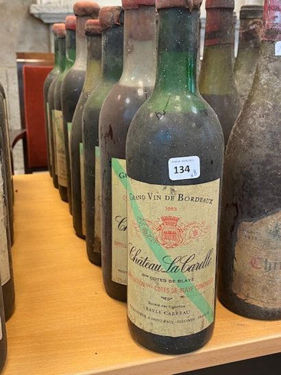 8 bt chateau la Carelle 1983 Côtes de Blaye...