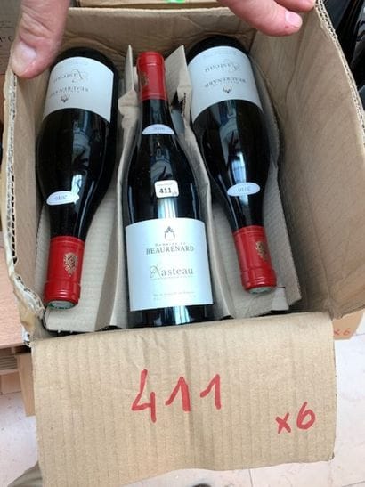 6 bt domaine de Beaurenard Rasteau 2016

ESTIMATION...