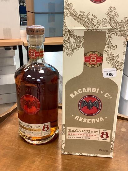 1 bt Bacardi Grand Reserva Ocho Rare gold...