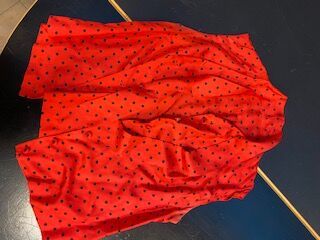 Lot de foulards divers et collants DIOR et...