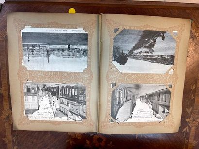 2 albums de cartes postales
