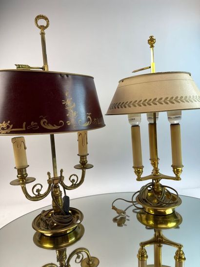 2 lampes de bouillotte en tôle laqué rouge...