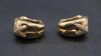 CHAUMET- Pair of earrings in yellow gold...