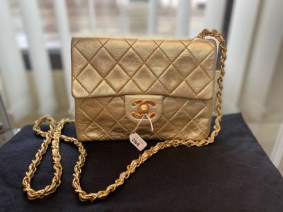 CHANEL- Sac à main 
