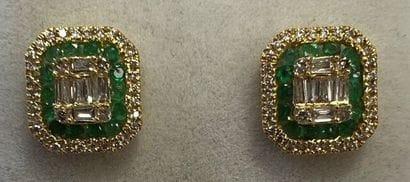 Pair of earrings in yellow gold 750°/.(18K)...