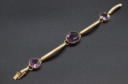 Yellow gold bracelet decorated with 3 important...