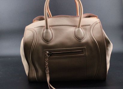 CELINE- Sac à main modèle PHANTOM en veau...