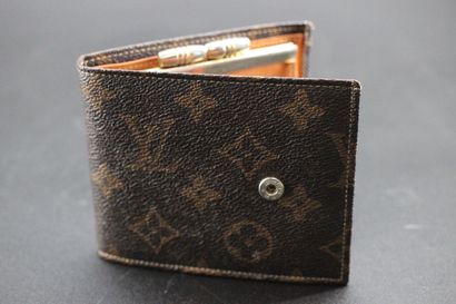 LOUIS VUITTON- Porte-monnaie (usure)