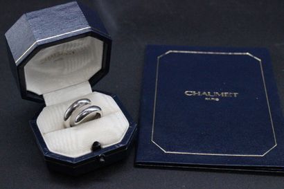 CHAUMET- White gold tourbillon ring. TDD:...