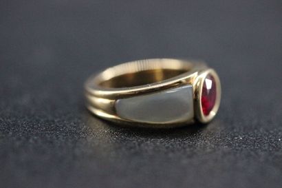 MAUBOUSSIN- Yellow gold and mother-of-pearl...