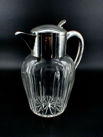 BACCARAT - Broc à orangeade en gros cristal,...