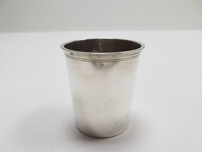 Timbale droite 70g argent massif 1°titre...