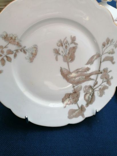 William GUERIN et Cie- Porcelain dinner service...