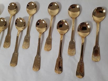 11 gilt silver ice-cream spoons Weight: 345g...