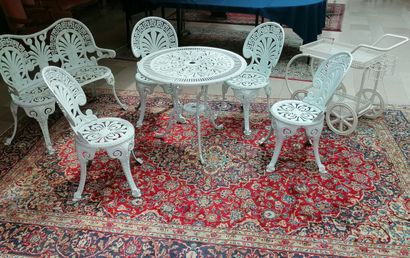Salon de jardin en aluminium comprenant une...