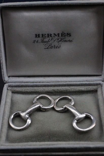 HERMES- Paire de boutons de manchettes en...