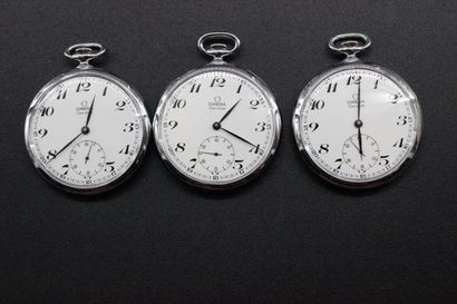 OMEGA- 3 montres de Gousset en métal argenté...
