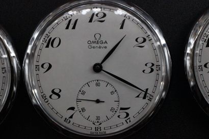 OMEGA- 3 montres de Gousset en métal argenté...