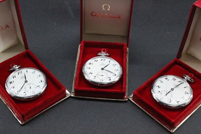 OMEGA- 3 montres de Gousset en métal argenté...