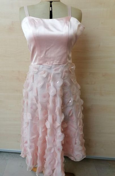 PETROVITCH ET ROBINSON PARIS- Robe en soie...