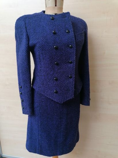 BALENCIAGA- Tailleur jupe en laine violet,...