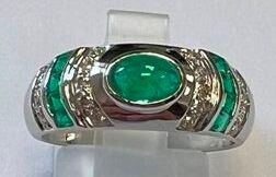 Bague Jonc en or jaune 750°/.(18K) 5g20 ornée...