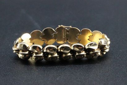 Bracelet en or jaune à mailles tank. 37,5...