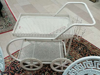 Salon de jardin en aluminium comprenant une...