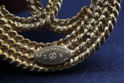 CHANEL - Gilded metal 