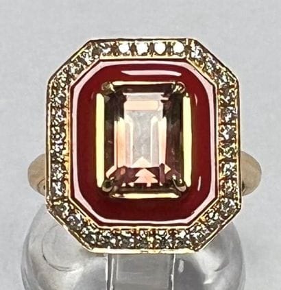 18K rose-cut ring set with a Tourmaline weighing...