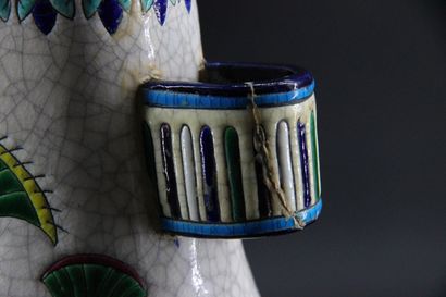 LONGWY - Enamel gourd vase. H 28 cm (accident...