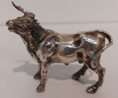 Bull in sterling silver 1°titre Minerve hallmark....