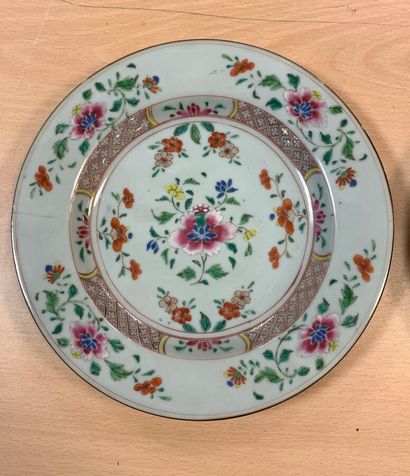 Set of 5 polychrome enamel plates, Compagnie...