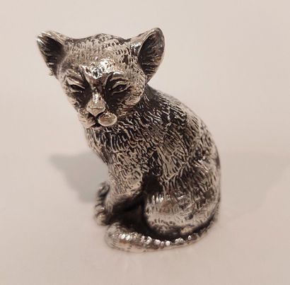 Sitting cat in sterling silver, Minerve hallmark,...