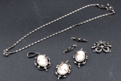 Negligé in silver with 3 cameos, Napoleon...